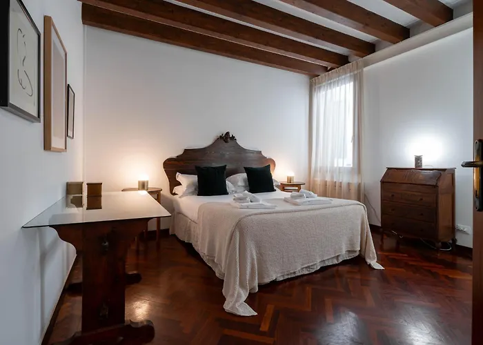 Klimt House Apartment Venice