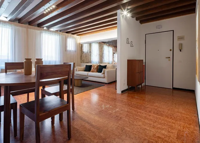 Klimt House Apartment Venice