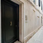 Апартаменты Klimt House *